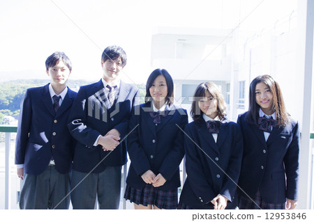 High school students standing in the veranda High school students standing in the veranda 12953846