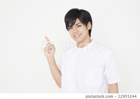 一件白大褂男 12955244