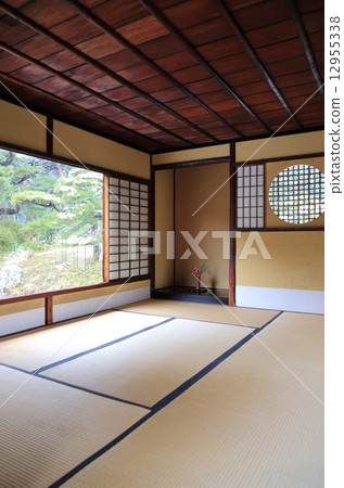 Sukui Tatei特別景點“Ritsurin Koen”茶道室（冬季） 12955338