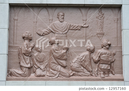 "Relay discovery" relief (The Great cathedral / Nagasaki shi Nankyamacho Nagasaki prefecture) "Relay discovery" relief (The Great cathedral / Nagasaki shi Nankyamacho Nagasaki prefecture) 12957160