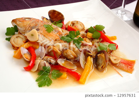 Aquapazzu fish dishes Aquapazzu fish dishes 12957631