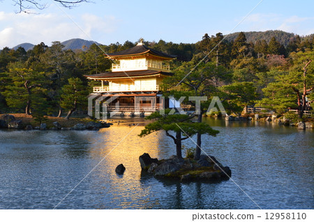 Kinkaku-ji Temple (Kyoto-shi Kita-ku) Kinkaku-ji Temple (Kyoto-shi Kita-ku) 12958110