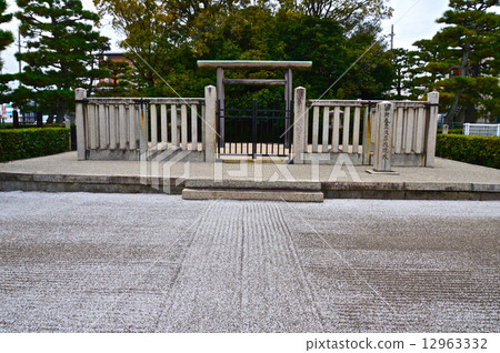 Emperor Shirakawa Emperor Buddhist Temple (Kyoto City Fushimi-ku Takeida Blessing Festival Town) 12963332