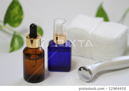 Serum and iontophoresis 12964458