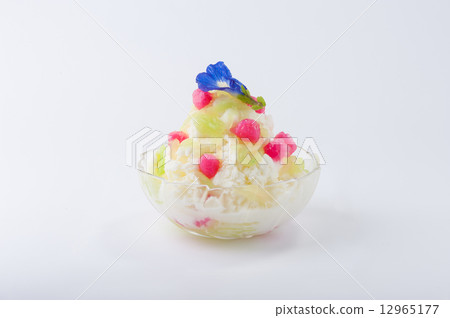 Shave ice 12965177