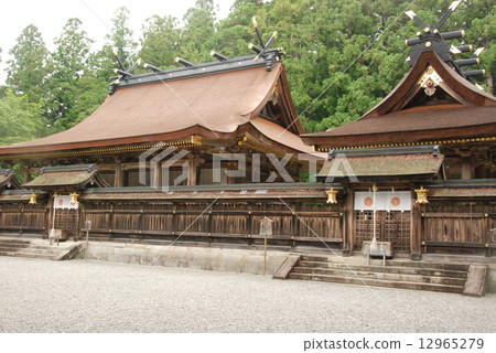 熊野神社的主殿(和歌山縣田邊神社主殿) 熊野神社的主殿(和歌山縣田邊神社主殿) 12965279