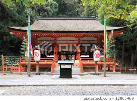 "Shiramine Shrine" along the approach towards Oku company from the main shrine of Kompira-gu Shrine 12965469