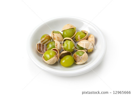 Roasted ginkgo nuts 12965666