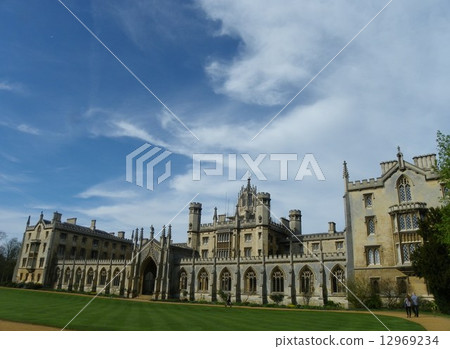 劍橋大學 12969234