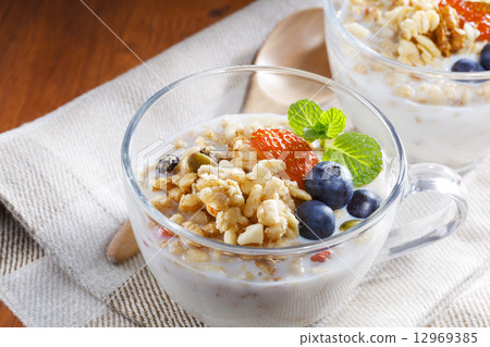 供應杯子 12969385