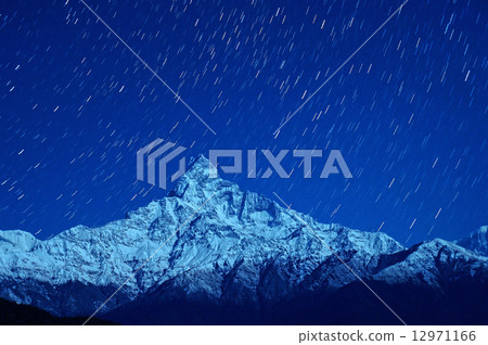 Annapurna mountain map 12971166