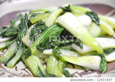 Stir-fried chicken thigh with Nampula Stir-fried chicken thigh with Nampula 12971947