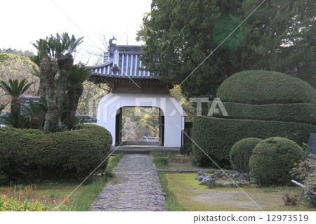 和歌山縣木川市的Juzen Ritsuin寺 和歌山縣木川市的Juzen Ritsuin寺 12973519