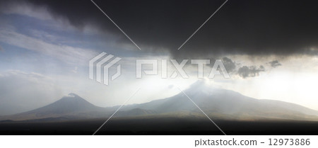 Mount Ararat is a beautiful volcanic cones. Mount Ararat is a beautiful volcanic cones. 12973886