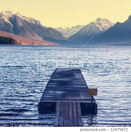 Glacier Park 12975672