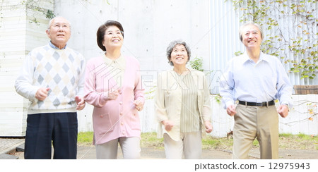 Senior image Senior image 12975943