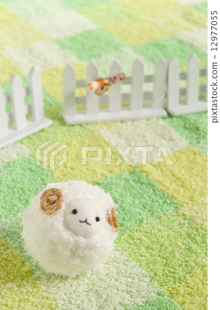 New year's greeting material 12977055