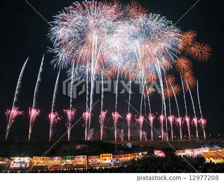 Fireworks 12977208