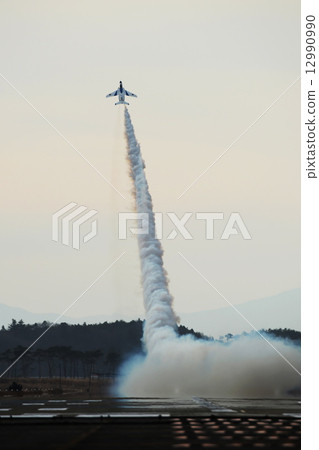 低角度古巴起飛 12990990