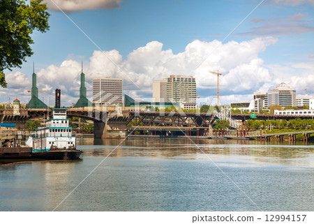 Cityscape of Portland, Oregon Cityscape of Portland, Oregon 12994157