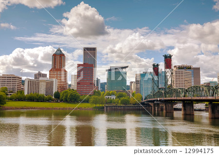Downtown Portland cityscape 12994175