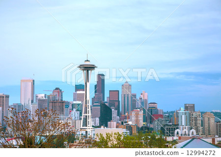 Downtown Seattle as seen from the Kerry park 12994272