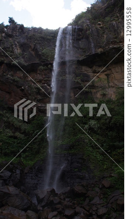 Pinasarra Falls 12995558
