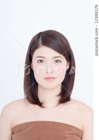 Beauty image 12998176