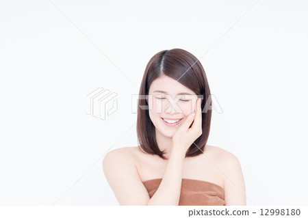 Beauty image 12998180