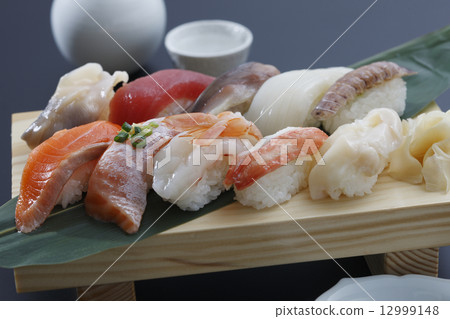 sushi  12999148