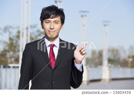 Businessman Businessman 13003439