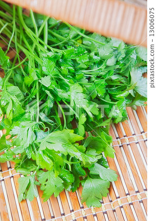 parsley parsley 13006075