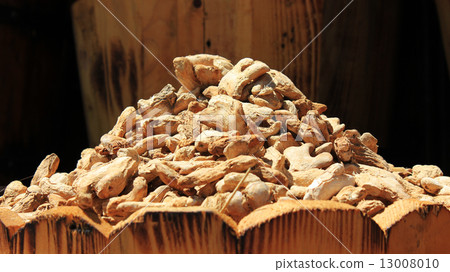 Spices and herbs on market 13008010