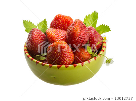 Ripe strawberry 13012737