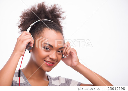 Everybody loves music Everybody loves music 13019698