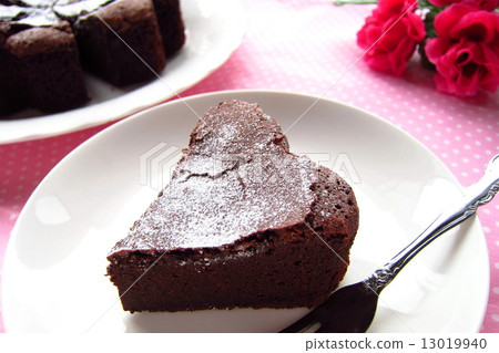 在情人節的特製的巧克力 13019940