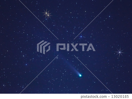 Lovejoy comet 2 13020185