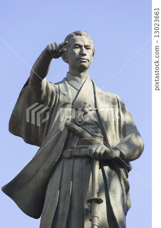 Katsu海船雕像 13023661