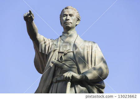 Katsu海船雕像 13023662