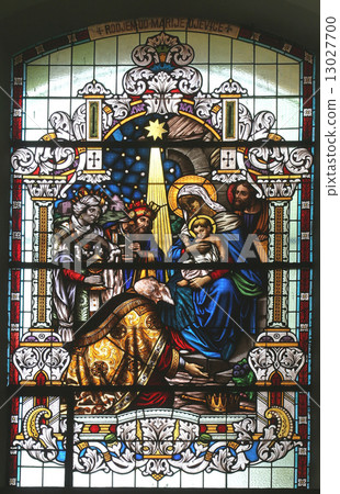 Nativity Scene, stained glass 13027700
