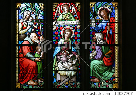 Nativity Scene, stained glass 13027707