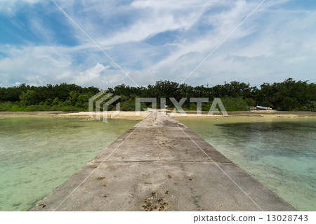 竹富島海灘（沖繩） 13028743