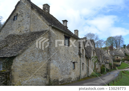 Bibury Bibury 13029773