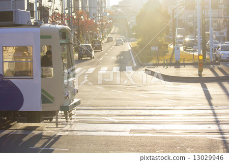 Traffic electronics Arakawa line traveling to be wrapped in backlight 13029946