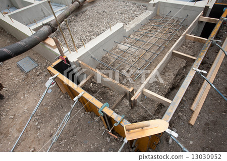 Construction of foundation construction student housing for housing 13030952