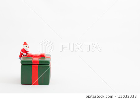 Santa Claus who is on the present box 13032338