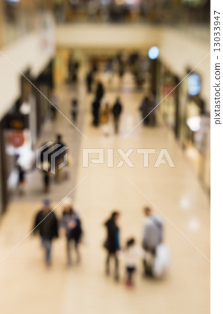 Shopping mall (blur expression) Shopping mall (blur expression) 13033947