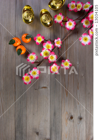 chinese new year decorations top down view with copyspace 13034105