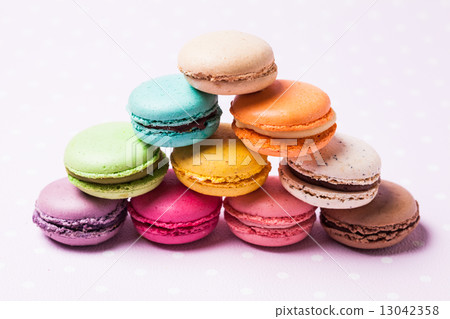 Colorful macaroons 13042358