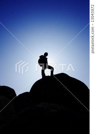 Climbing Climbing 13043872
